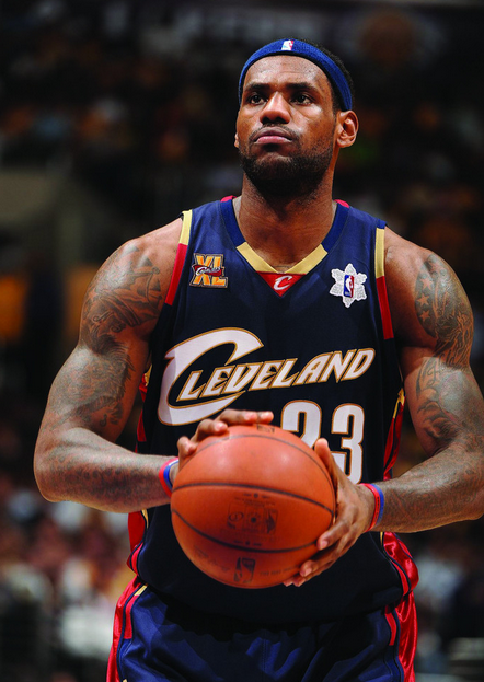 孔德打进两球，赛后收获9.7的虎扑评分！（孔德梅开二度，赛后斩获虎扑9.7高分！）