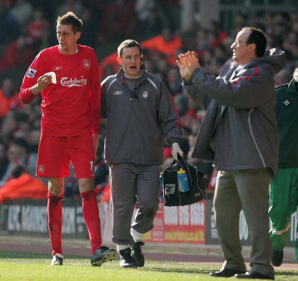 全市场：罗马有意引进比萨的德国右翼卫伊德里萨-图雷（据全市场报道，罗马有意签下比萨队德国右翼卫伊德里萨-图雷）