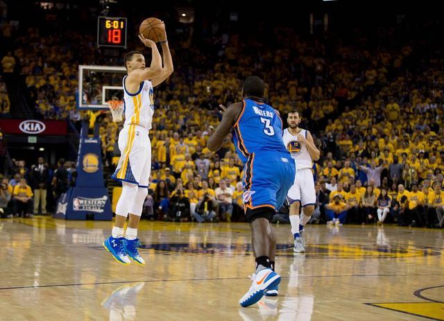 足坛U20球员转会费TOP20：姆巴佩1.8亿欧第一，菲利克斯第二（U20球员转会费前20榜：姆巴佩以1.8亿欧领跑，菲利克斯位居第二）