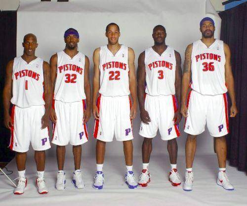 纳尼：若昂-内维斯球商极高，本该会是曼联出色的引援（纳尼：若昂·内维斯比赛阅读能力极强，本可成为曼联的理想引援）