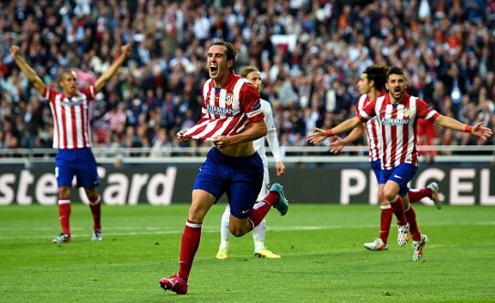 杰伦·布朗超越汤姆·海因索恩，升至绿军队史得分榜第13位（杰伦·布朗超越海因索恩，跻身凯尔特人队史得分榜第13位）