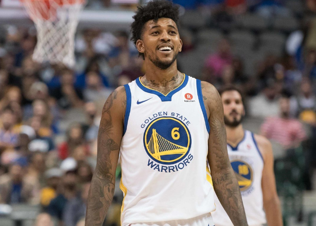 孔帕尼：凯恩会主动保持团队性，让我的工作非常轻松（孔帕尼：凯恩极具团队意识，让我执教变得简单）