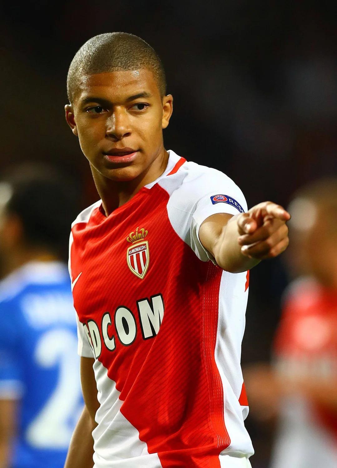 西甲战报：亚马尔传射，奥尔莫双响，巴塞罗那3-1阿拉维斯（西甲简报：亚马尔一传一射，奥尔莫梅开二度，巴萨3-1力克阿拉维斯）