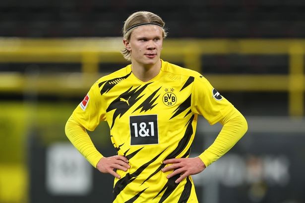 表现出色，托纳利当选欧冠纽卡vs毕尔巴鄂全场最佳球员（托纳利闪耀欧冠纽卡战毕尔巴鄂，荣膺全场最佳）