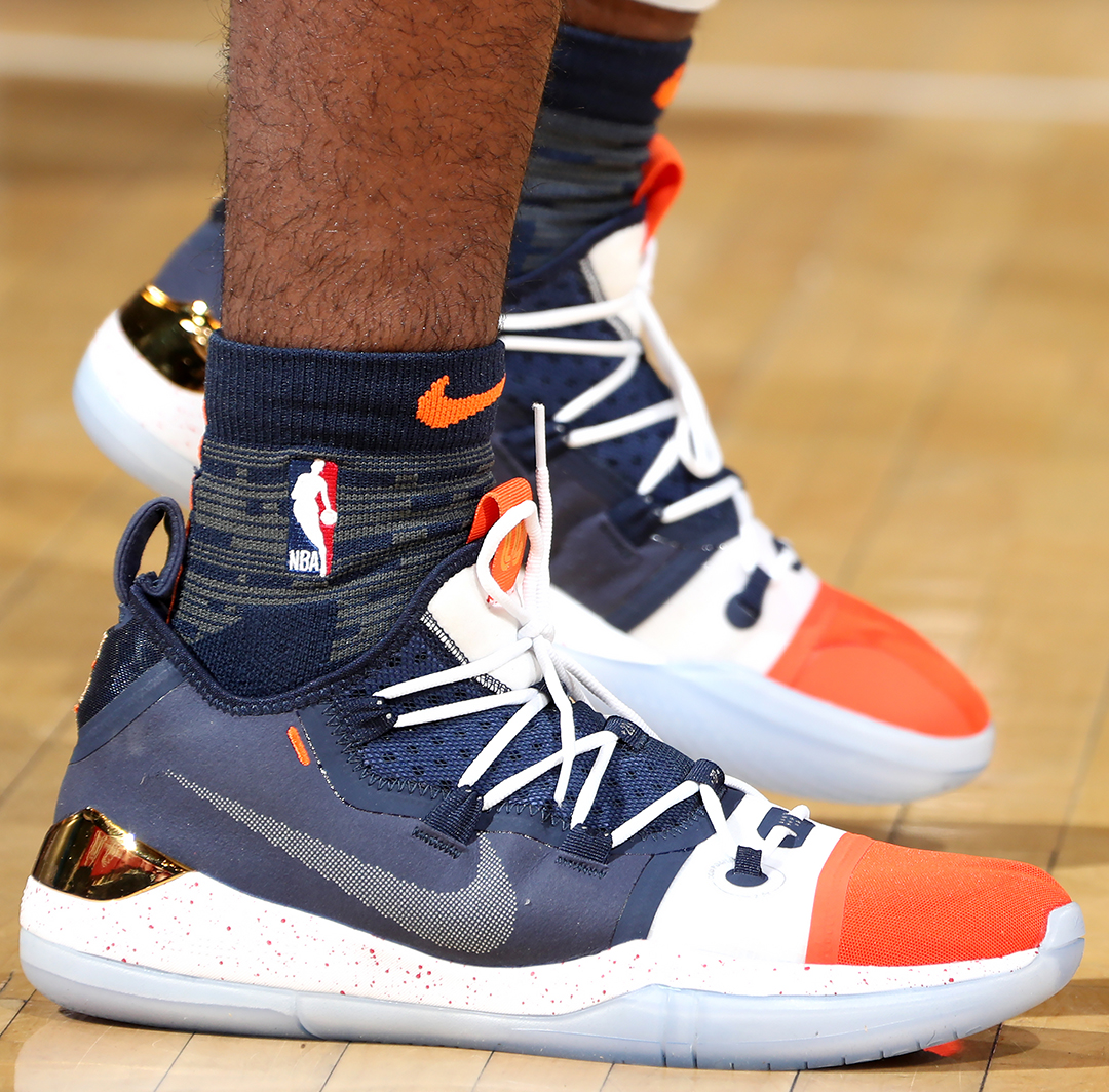 避免附加赛停赛，意媒：染黄的泽林斯基可能轮休波兰末轮比赛（意媒：为避附加赛停赛，吃到黄牌的泽林斯基或轮休波兰末轮比赛）