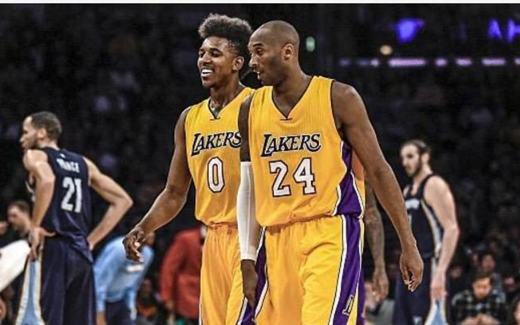 囧叔向裁判施压后染红，罗基：容忍这种行为问题会越来越严重（囧叔施压裁判遭红牌，罗基警告：若继续纵容，问题只会恶化）