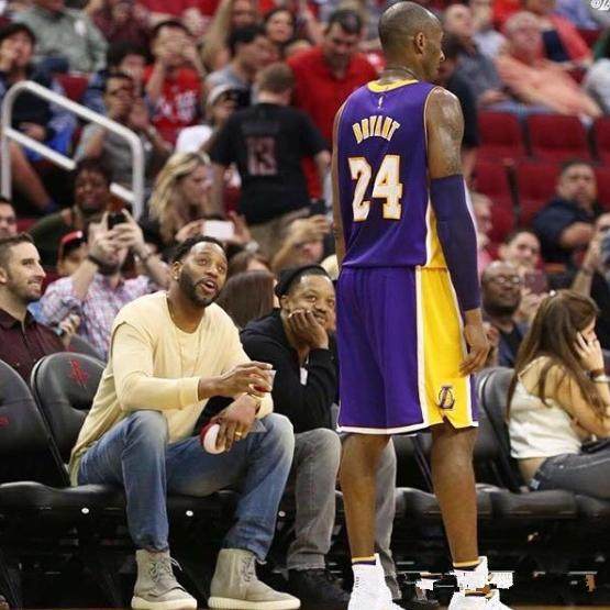 塞尔吉尼奥：莱奥必须面向球门；希望恩昆库能尽快融入（塞尔吉尼奥：莱奥应直面球门，盼恩昆库尽快融入球队）