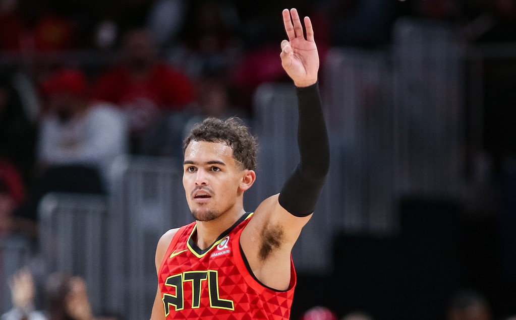 鲁比亚莱斯：特瓦斯批评前任主席拿高薪，他现在薪水却翻了11倍（鲁比亚莱斯质疑特瓦斯：曾批评前任高薪，如今自己薪酬暴涨11倍）