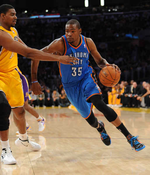 2025赛季中超客场积分前5：海港15战11胜高居第一，申花第二（2025中超客场积分榜前五：海港15场客战11胜领跑，申花第二）